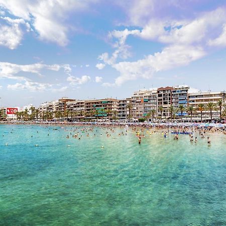 Apartamento Azzurro Lägenhet Torrevieja Exteriör bild
