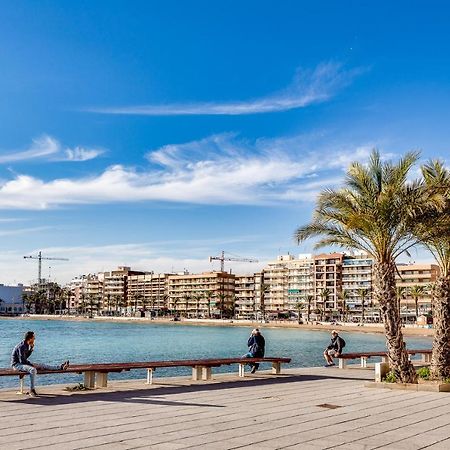 Apartamento Azzurro Lägenhet Torrevieja Exteriör bild